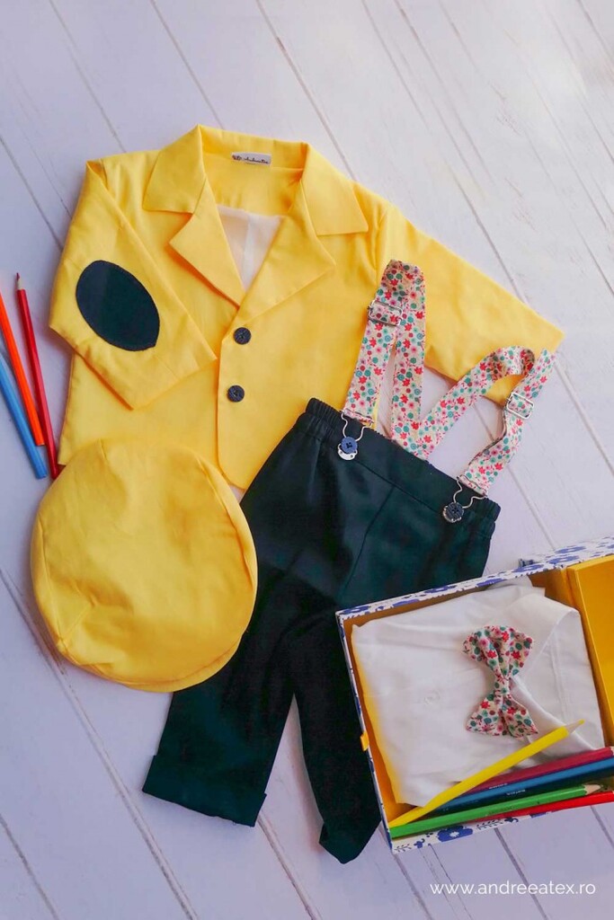 1243-costum-botez-rares-galben-cu-bleumarin-2