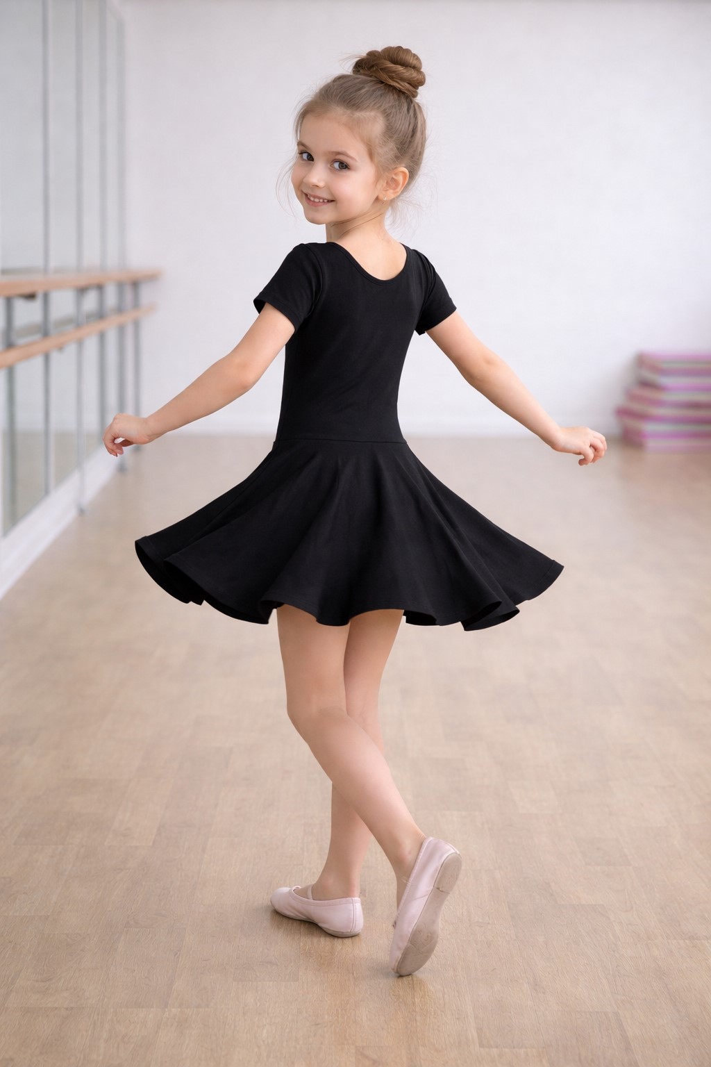 costum gimnastica fetite negru