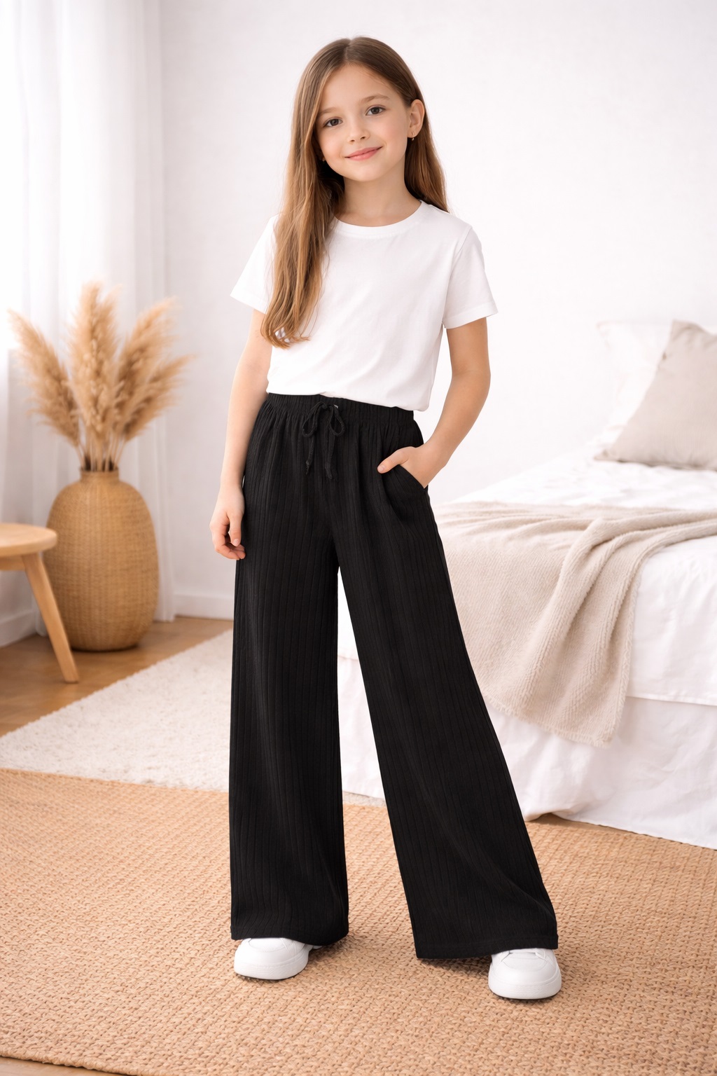 Pantaloni fete evazati RAISA, negru