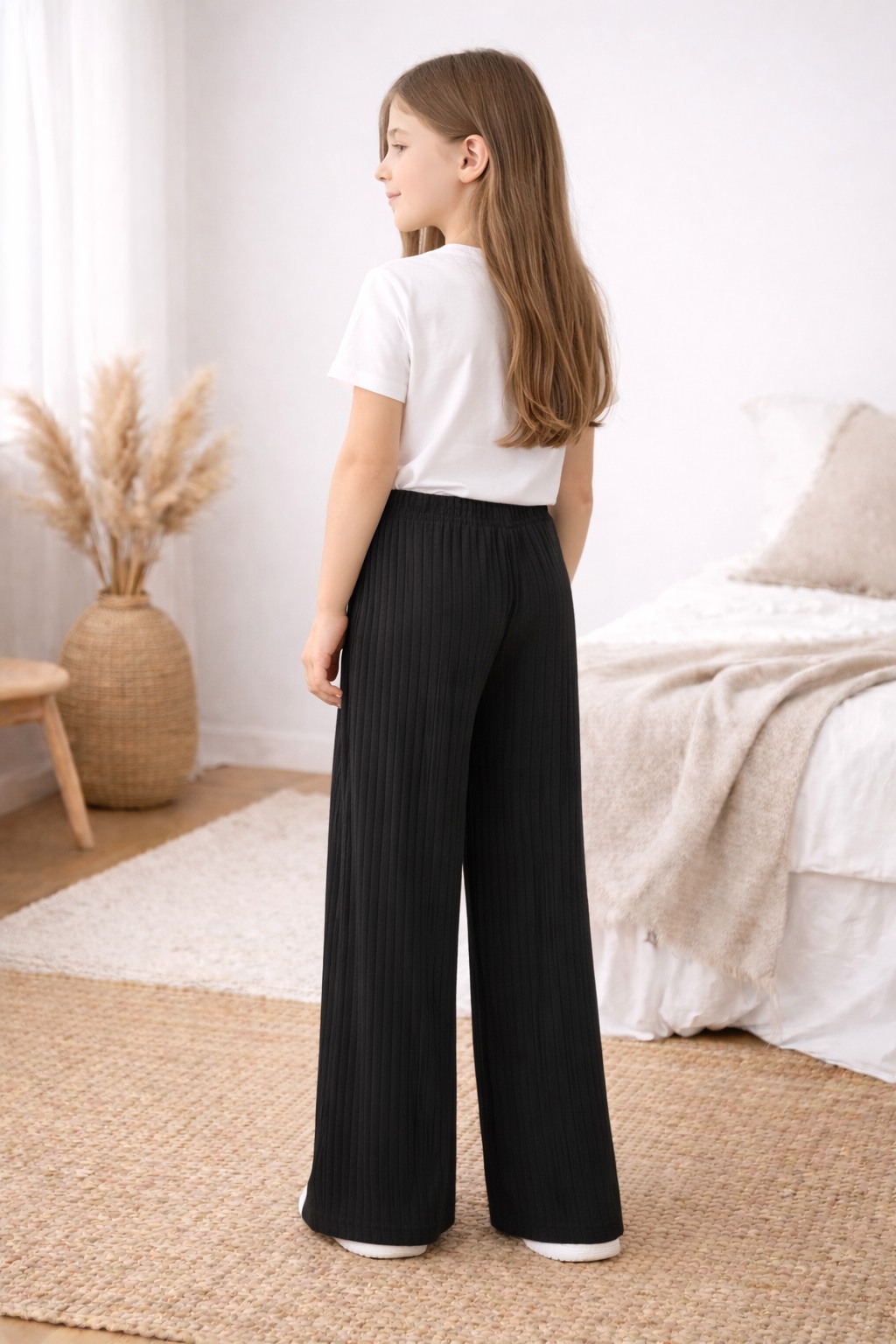 Pantaloni fete evazati RAISA, negru1