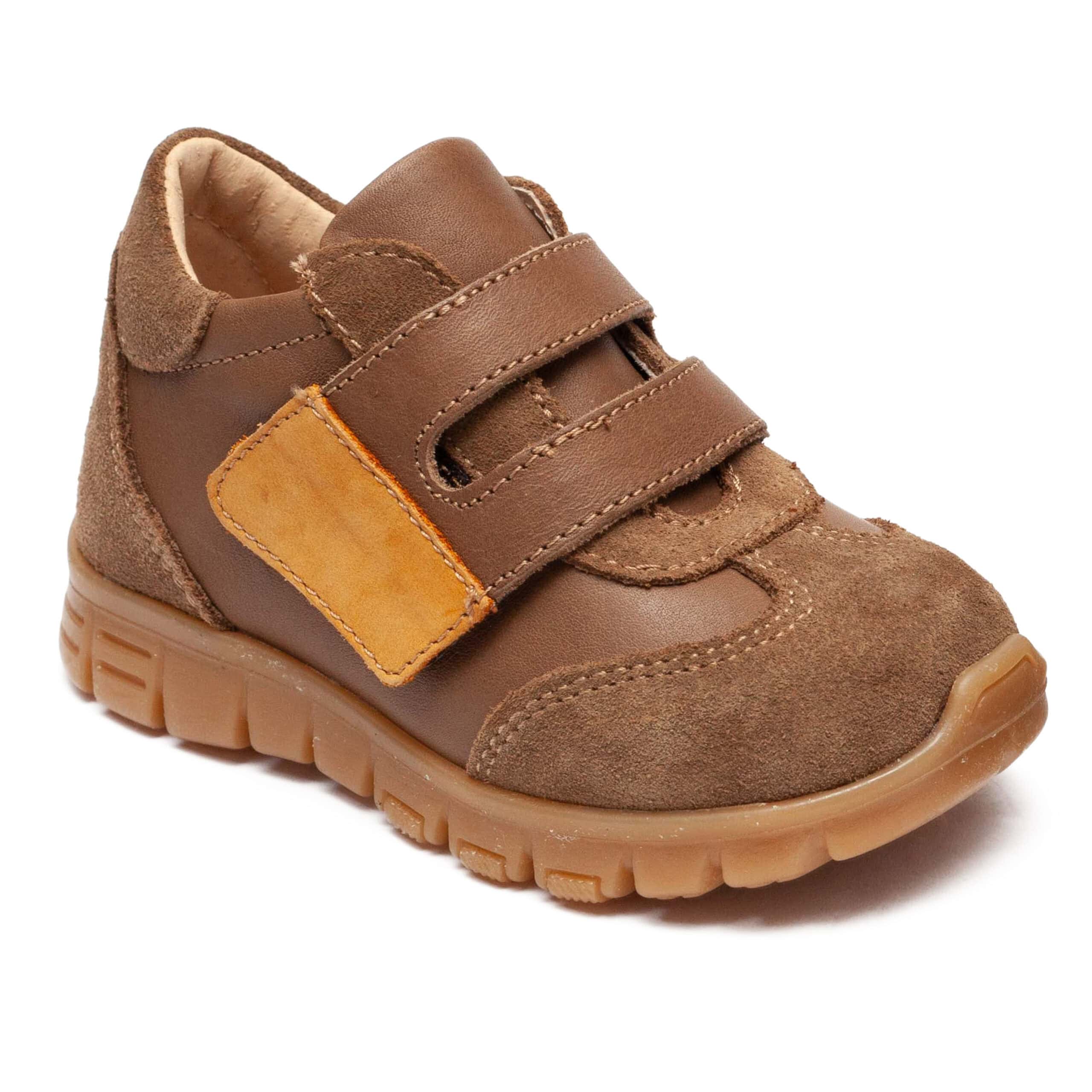 Adidasi baieti din piele cu talpa flexibila si talonet TOKYO camel