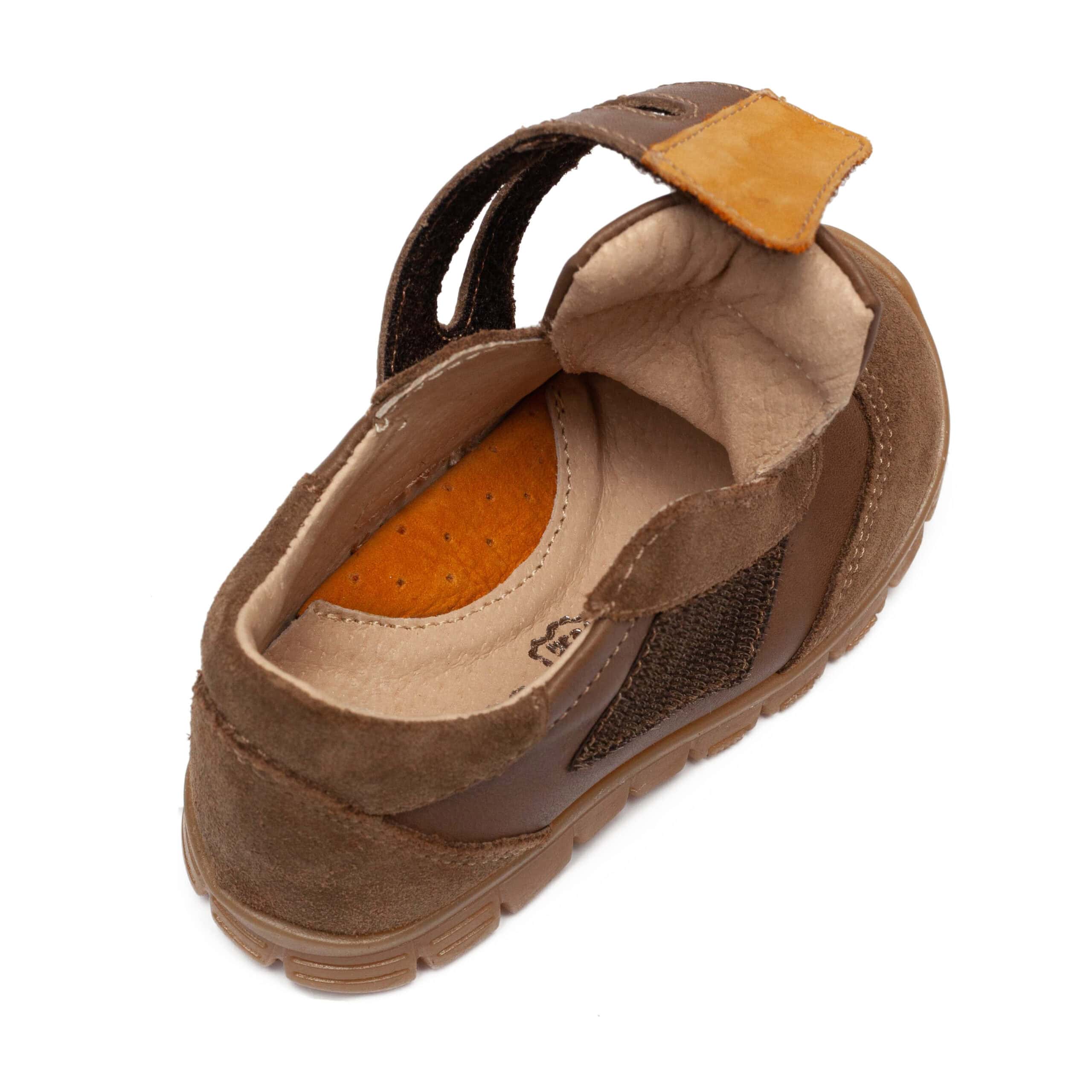 Adidasi baieti din piele cu talpa flexibila si talonet TOKYO camel3