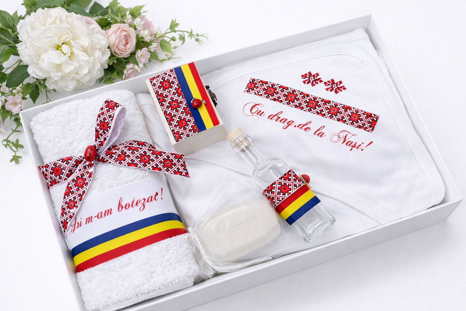 Trusou botez fete 7 piese, motive traditionale