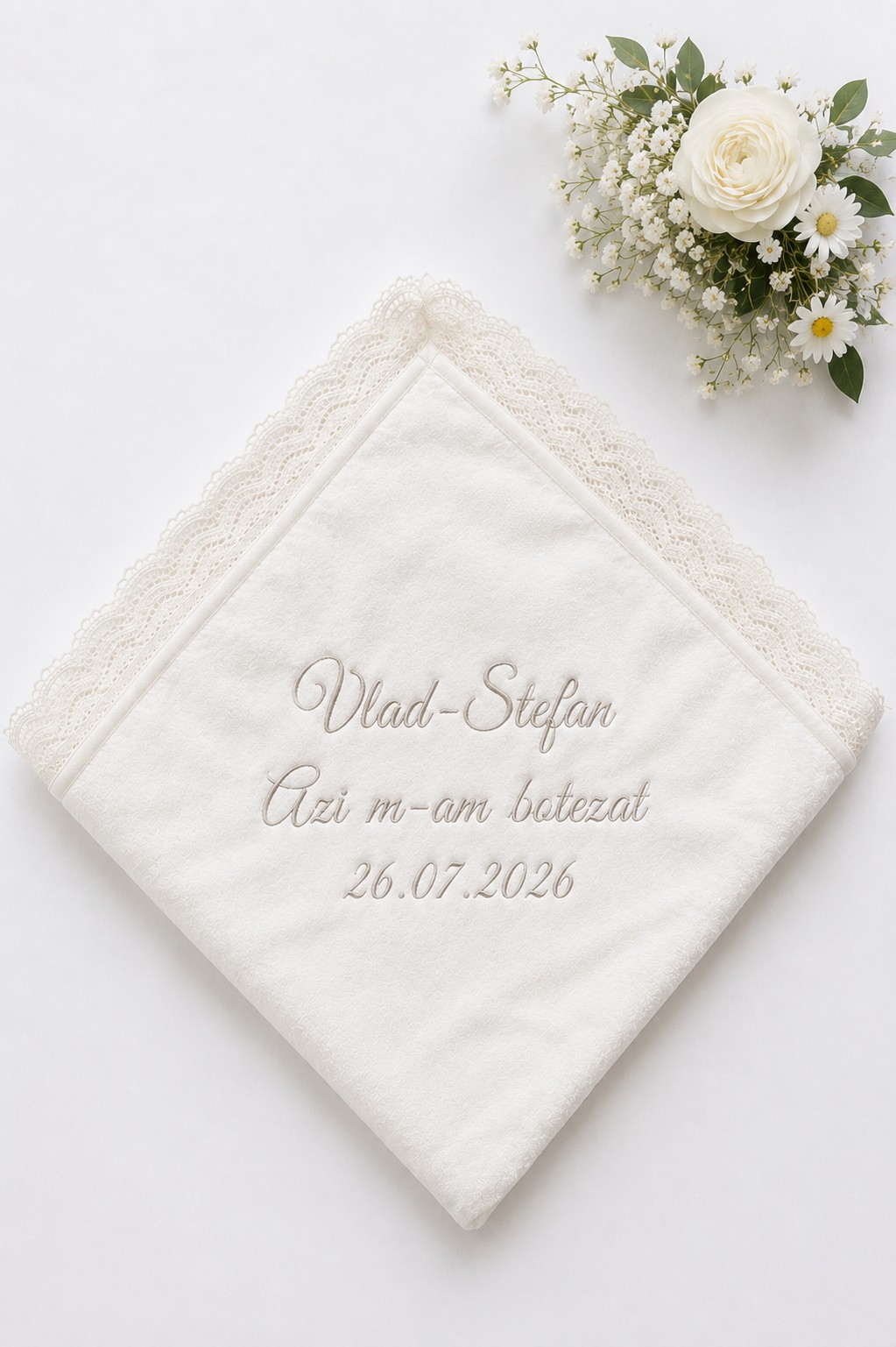 Panza de mir personalizata cu dantela crem